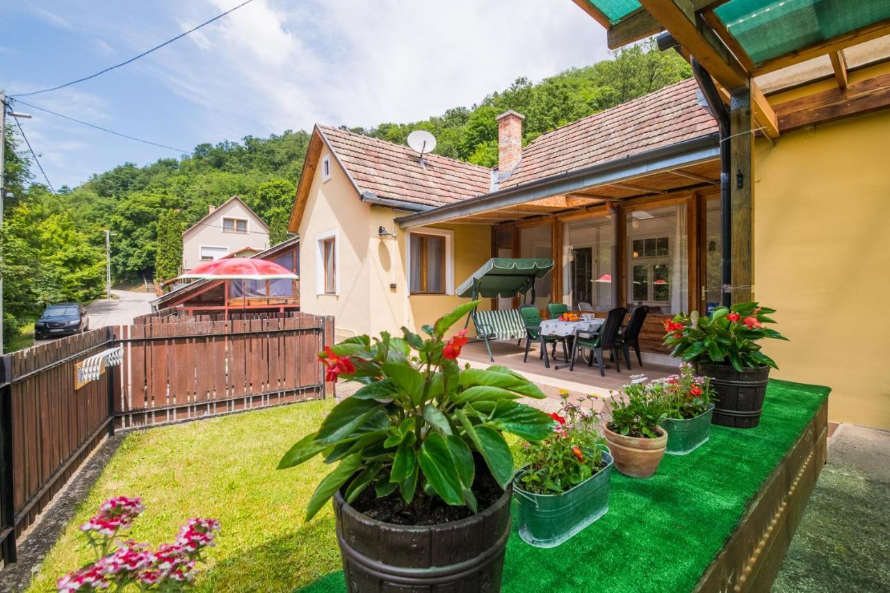 Apartmán Aranylaz Vendeghaz Visegrád Exteriér fotografie